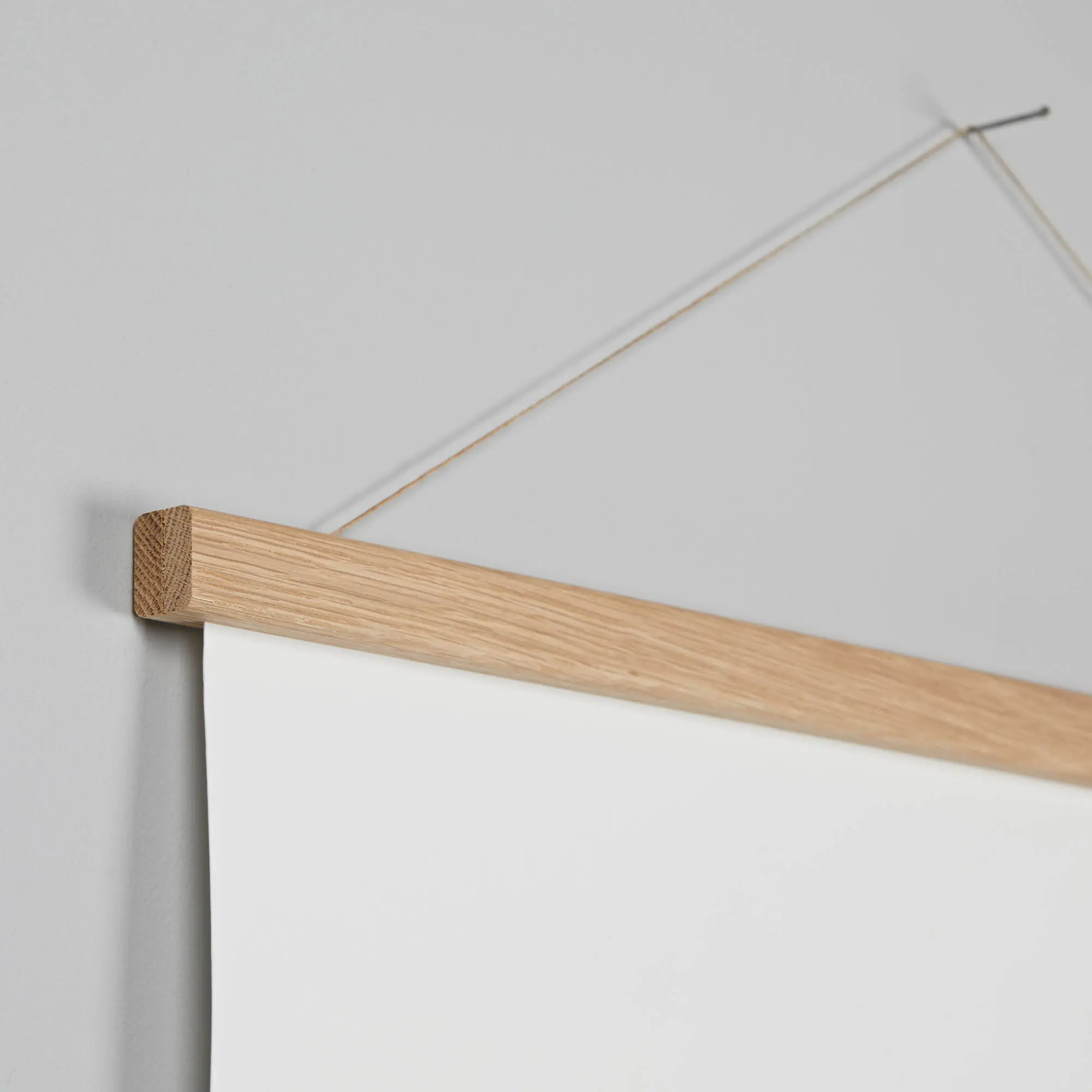 POSTER HANGERS